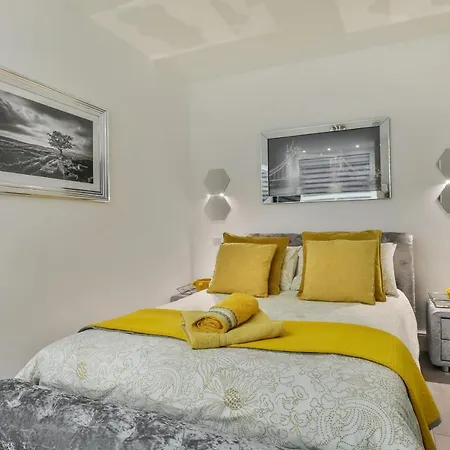 Апартаменты Luxury 2 X Double Bed Central Location *